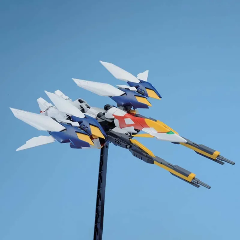 Bandai Gundam model seti MG 1/ - Model Kit Wing Zero incelemesi ve fiyatı